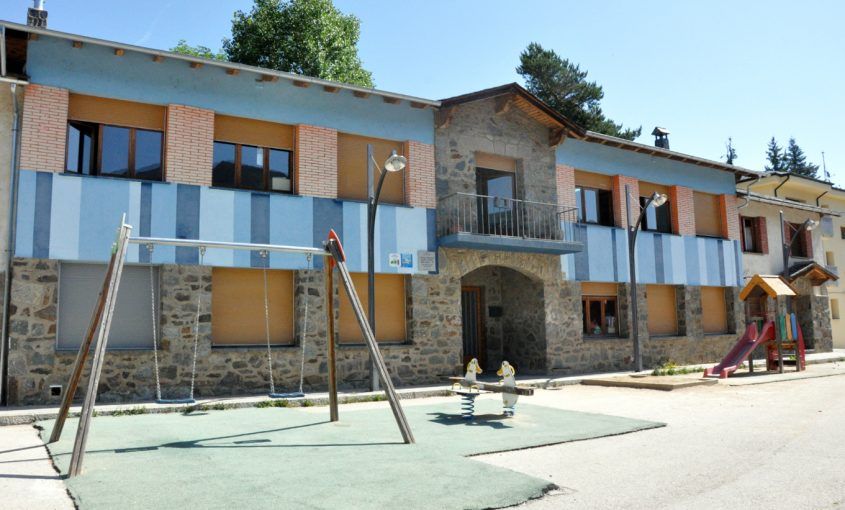 escola-planoles-ripolles-845x510